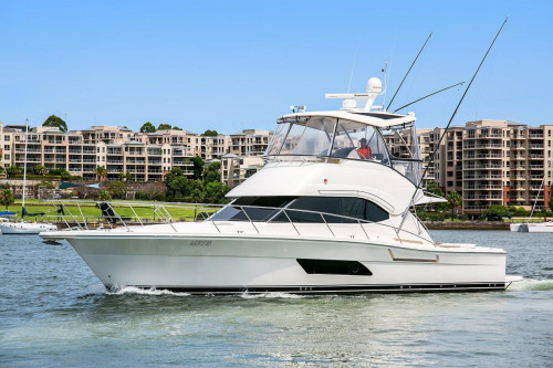 2011 Riviera 43 OPEN FLYBRIDGE SERIES 1 2011 Riviera 43 OPEN FLYBRIDGE SERIES 1