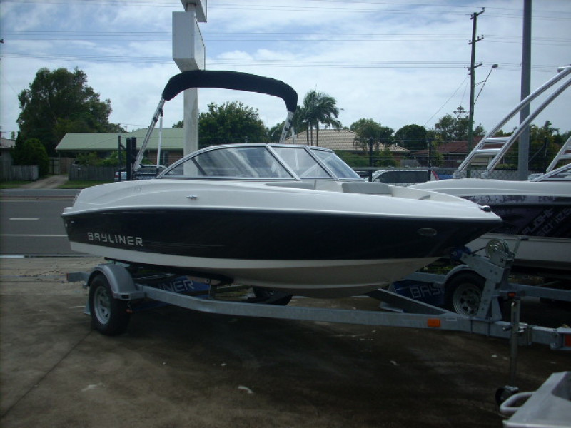 2015 Bayliner 175 SX Bowrider North Coast Boating