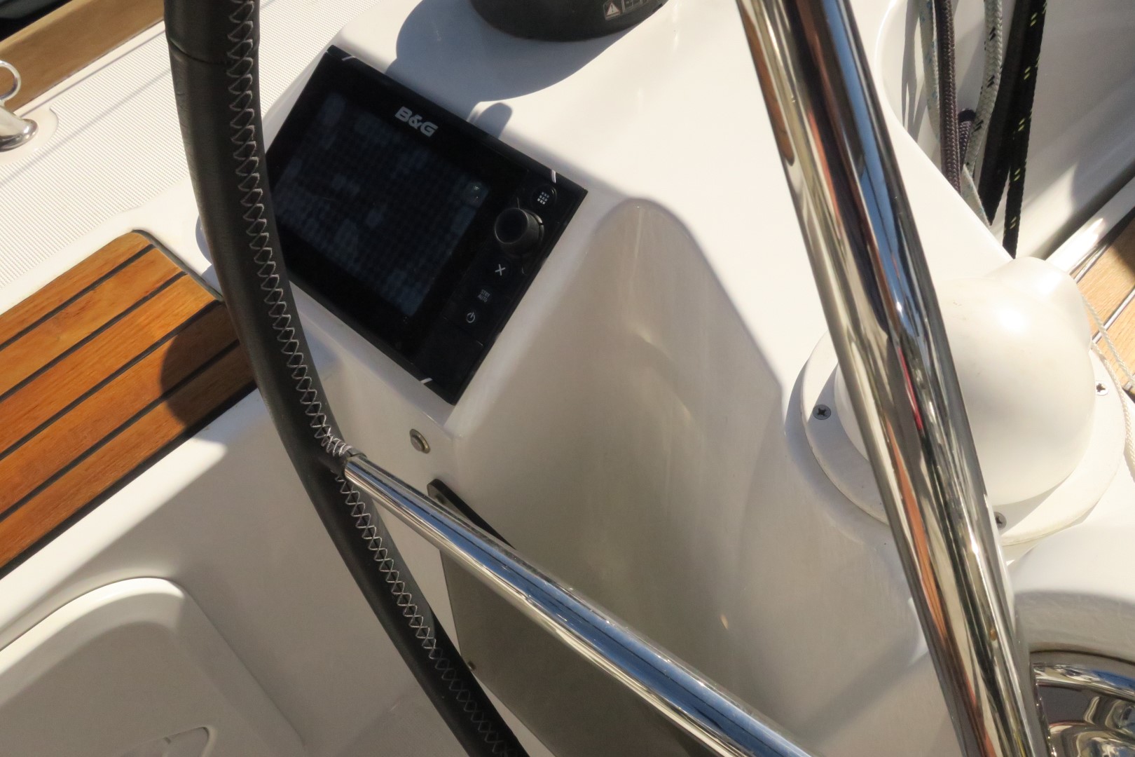 2015 Jeanneau Sun Odyssey 349