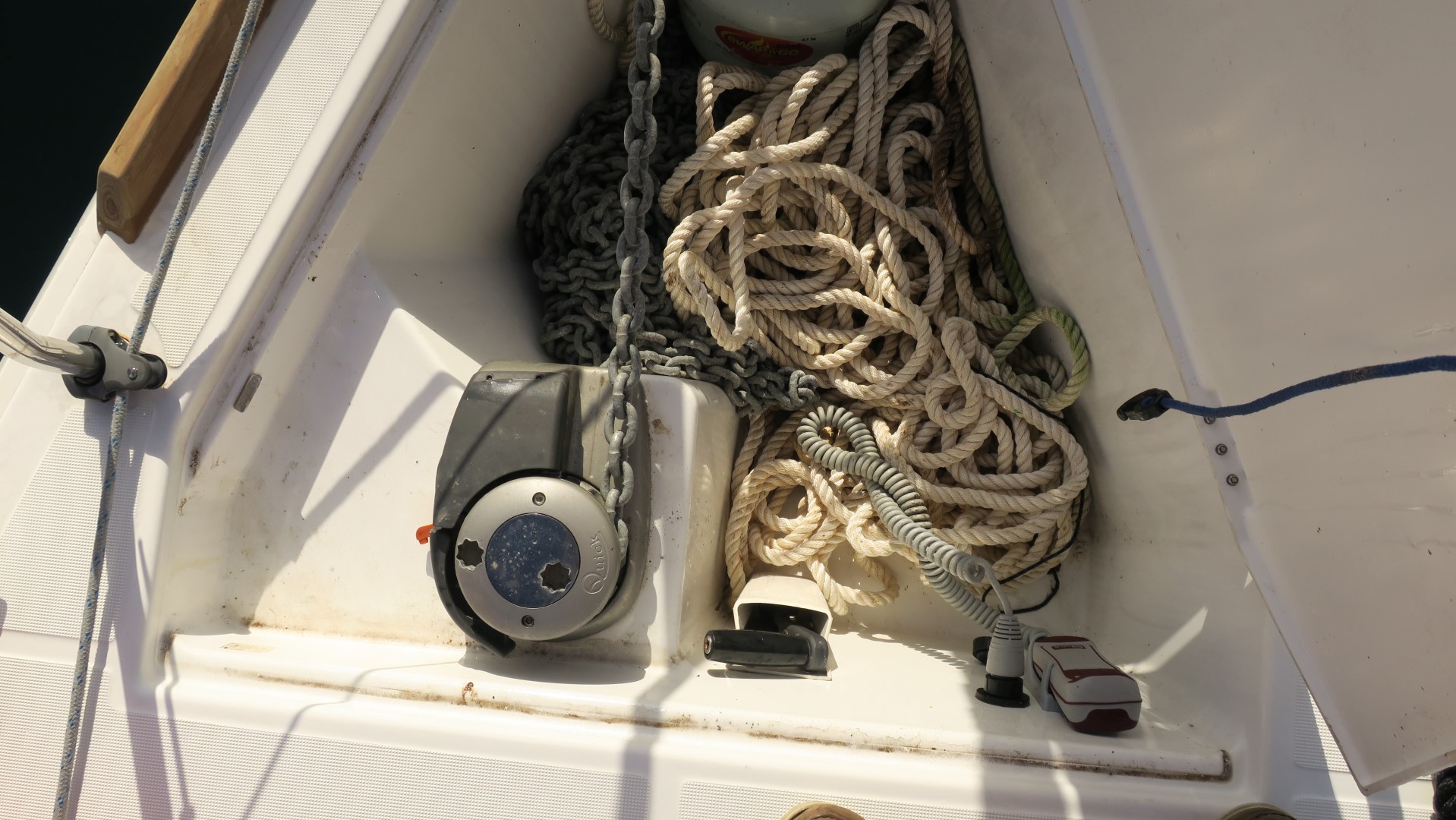 2015 Jeanneau Sun Odyssey 349