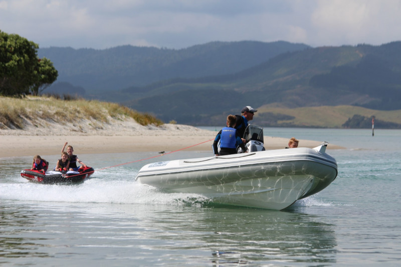Smuggler Strata 490 RIB Smuggler Strata 490 RIB