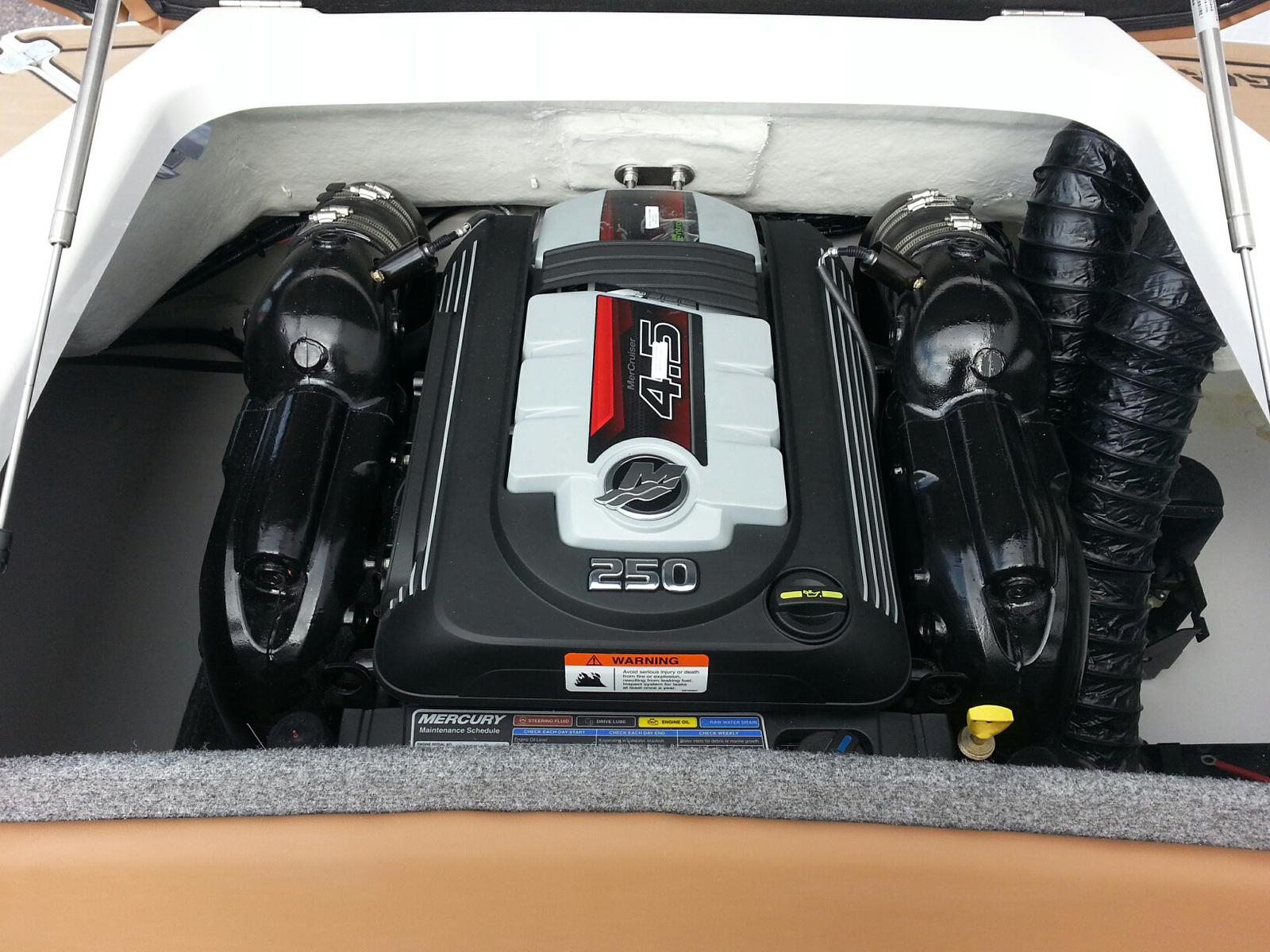 2018 Glastron GTS 185 Bowrider