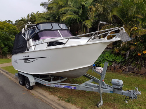 bms boat sales bms boat sales maritimo gold coast sanctuary cove queensland bms boat sales bms boat sales maritimo gold coast sanctuary cove queensland