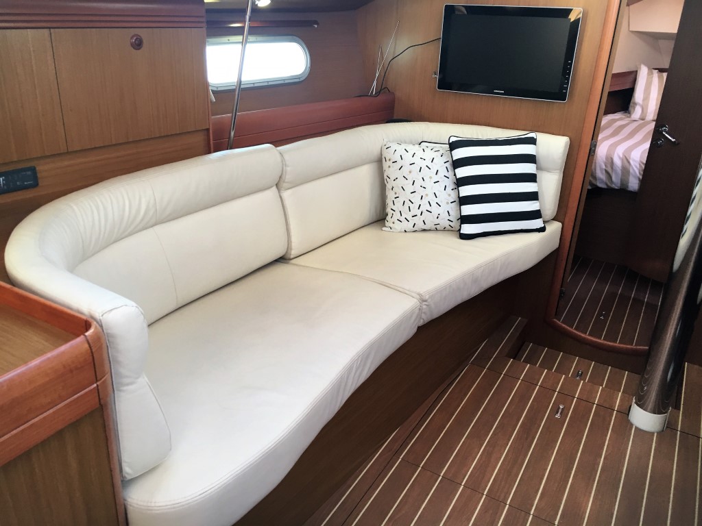 2007 Sun Odyssey 42DS