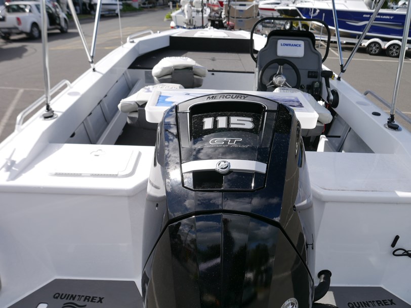 Quintrex 530 Frontier - Side Console with 115hp Mercury 4-Stroke Quintrex 530 Frontier - Side Console with 115hp Mercury 4-Stroke