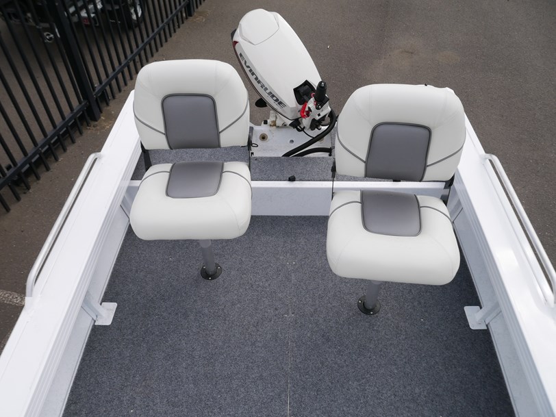 Quintrex 400 Explorer Trophy Package Quintrex 400 Explorer Trophy Package
