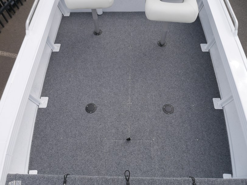 Quintrex 400 Explorer Trophy Package Quintrex 400 Explorer Trophy Package