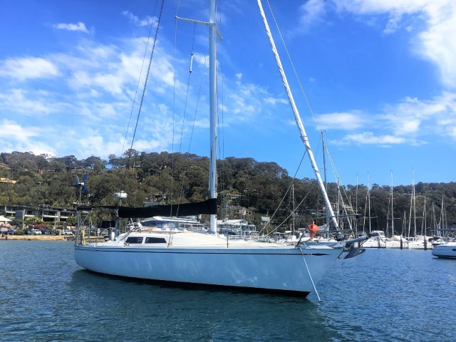 1998 Northshore 38