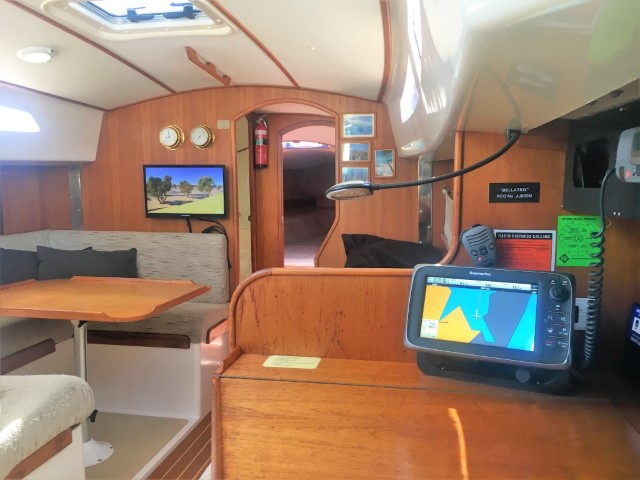 1998 Northshore 38
