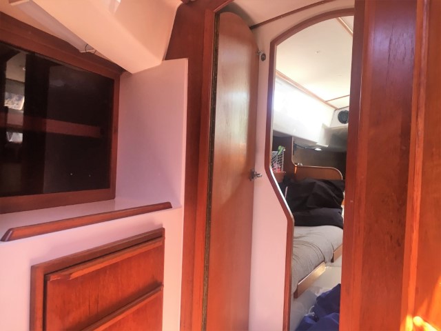 1998 Northshore 38