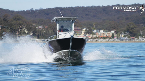 Formosa Tomahawk 480 Classic Centre Console Formosa Tomahawk 480 Classic Centre Console