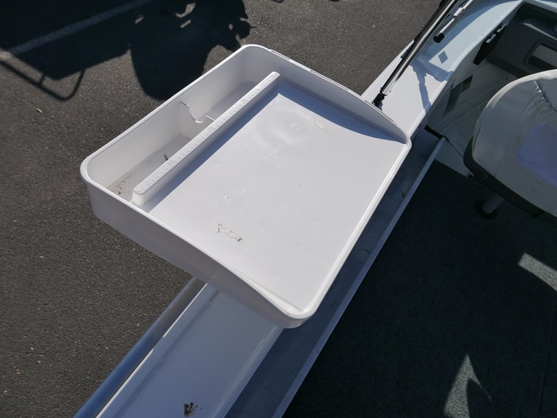 Quintrex 430 Fishabout - Runabout Quintrex 430 Fishabout - Runabout