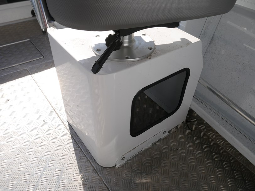 Quintrex 610 Trident - Soft Top Quintrex 610 Trident - Soft Top