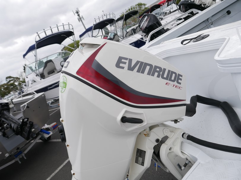 Quintrex 450 Fishabout - Runabout Quintrex 450 Fishabout - Runabout