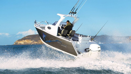 Formosa Tomahawk Offshore 580 Centre Cabin Formosa Tomahawk Offshore 580 Centre Cabin