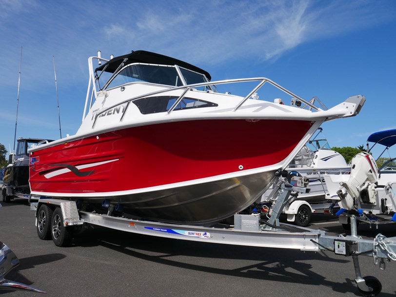Quintrex 650 Trident - Soft Top Quintrex 650 Trident - Soft Top