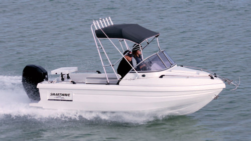 SmartWave 4800 Cuddy Cabin SmartWave 4800 Cuddy Cabin