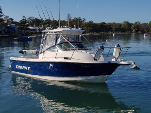 BAYLINER TROPHY PRO 2352 Price Reduced BAYLINER TROPHY PRO 2352 Price Reduced