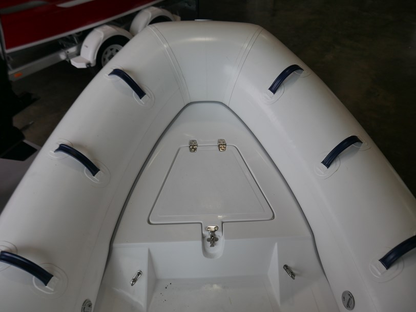 Mercury 420 Ocean Runner Inflatable Mercury 420 Ocean Runner Inflatable