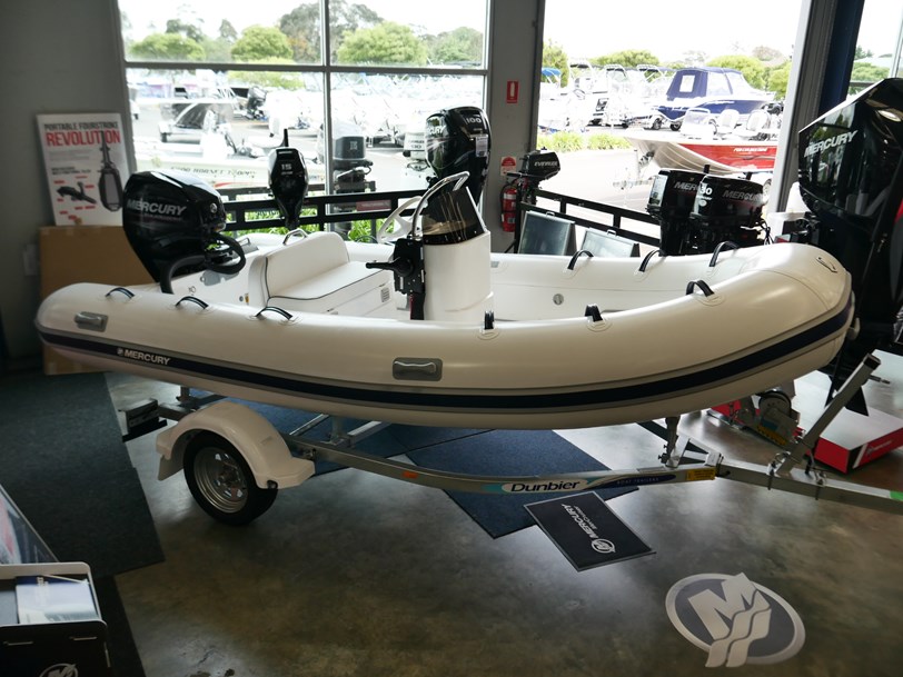 Mercury 420 Ocean Runner Inflatable Mercury 420 Ocean Runner Inflatable