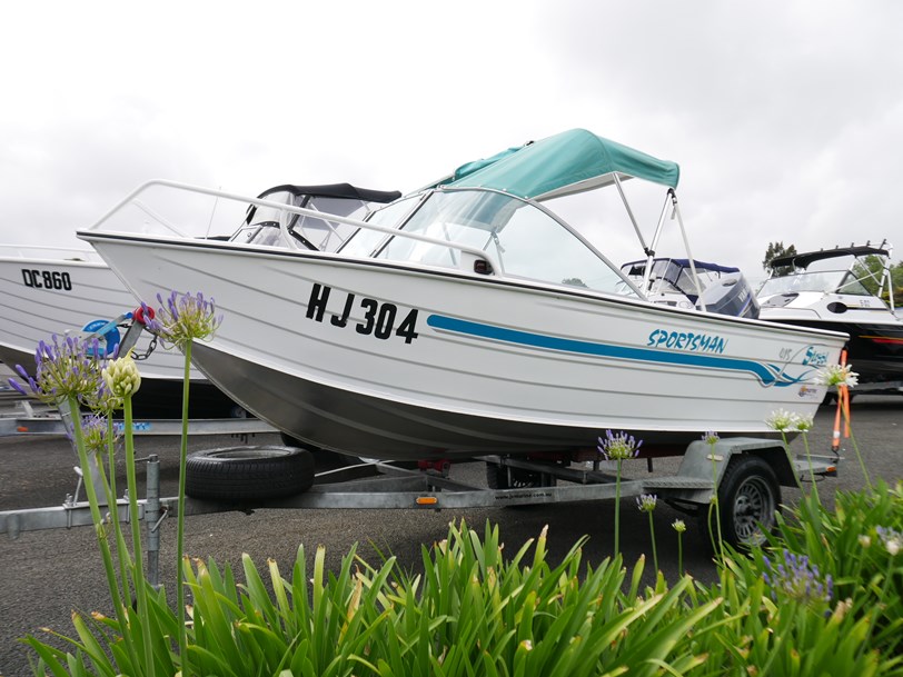 Stessl 415 Sportsman Runabout Stessl 415 Sportsman Runabout