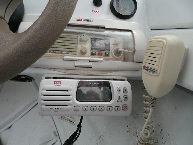 Stessl 415 Sportsman Runabout Stessl 415 Sportsman Runabout