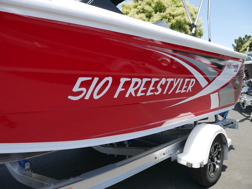 QUINTREX 510 FREESTYLER - BOW RIDER QUINTREX 510 FREESTYLER - BOW RIDER