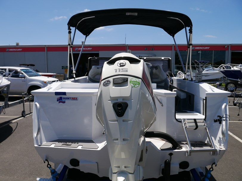 QUINTREX 510 FREESTYLER - BOW RIDER QUINTREX 510 FREESTYLER - BOW RIDER