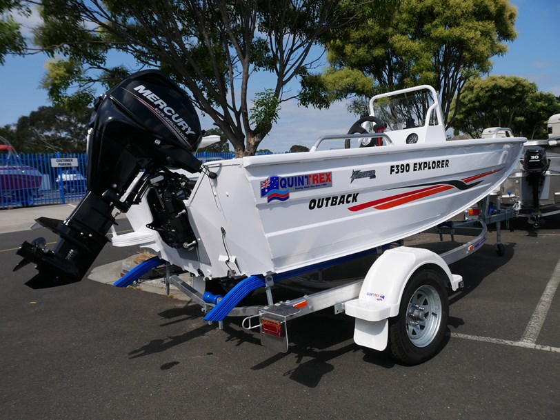 Quintrex F390 Explorer - Side Console Quintrex F390 Explorer - Side Console