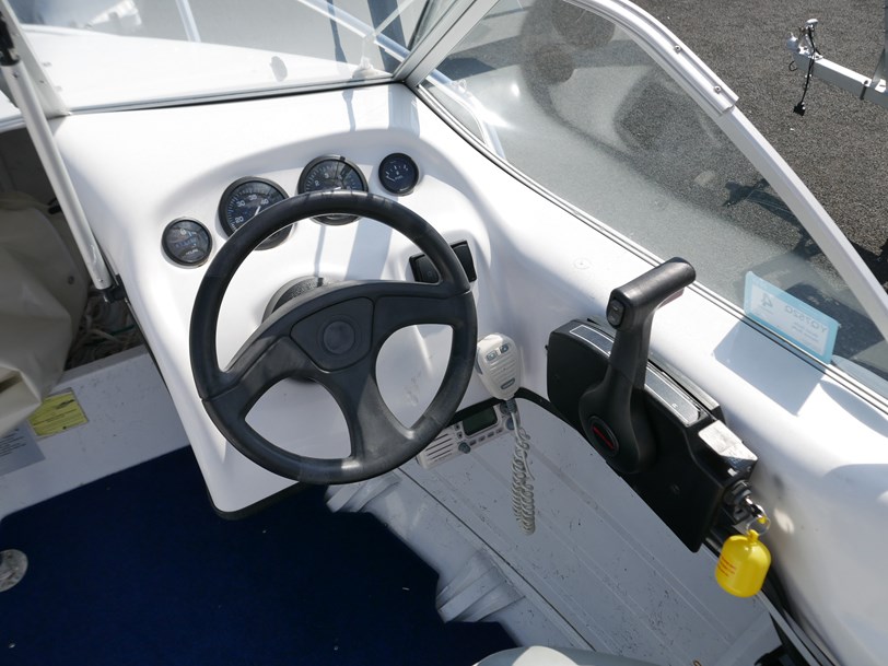 Savage 455 Bay Cruiser Savage 455 Bay Cruiser