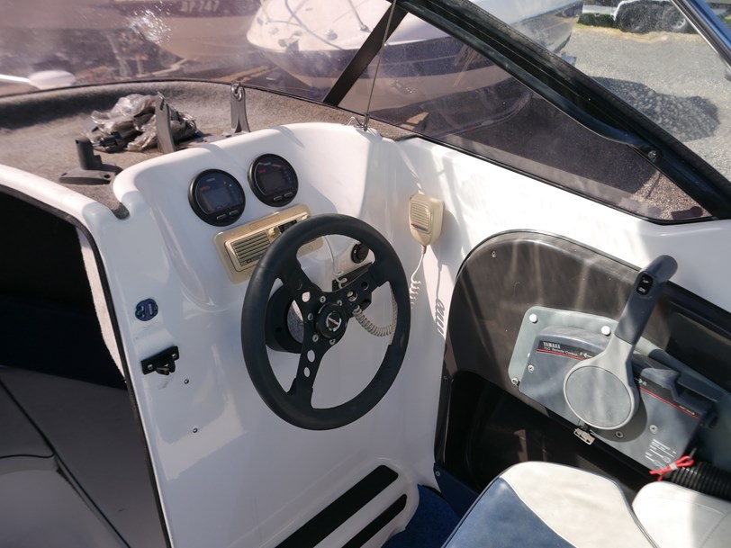 Whittley 500 Sea Legend - Cabin Boat Whittley 500 Sea Legend - Cabin Boat