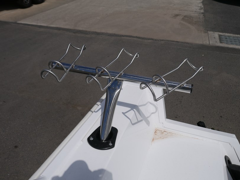 Quintrex 430 Fishabout - Runabout Quintrex 430 Fishabout - Runabout