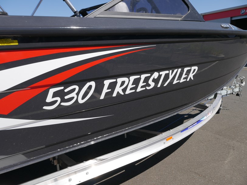 Quintrex 530 Freestyler - Bow Rider Quintrex 530 Freestyler - Bow Rider
