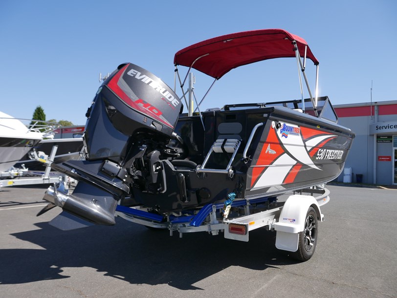 Quintrex 530 Freestyler - Bow Rider Quintrex 530 Freestyler - Bow Rider