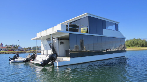 2015 Havana House Boat 47 2015 Havana House Boat 47