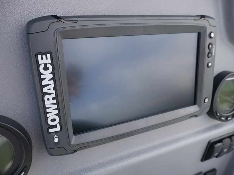 Quintrex 510 Frontier - Side Console Quintrex 510 Frontier - Side Console