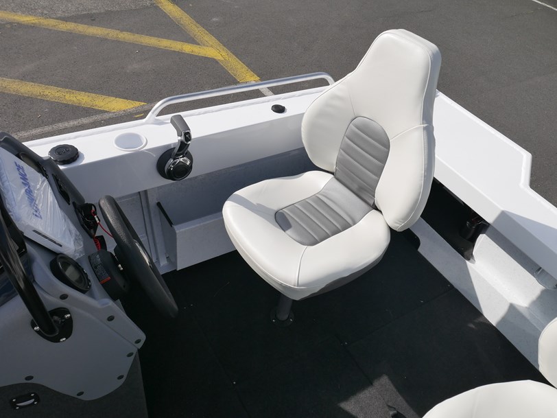 Quintrex 510 Frontier - Side Console Quintrex 510 Frontier - Side Console