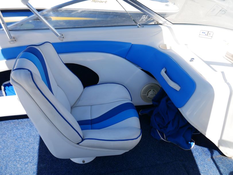 Haines Signature 530BR - Bow Rider Haines Signature 530BR - Bow Rider