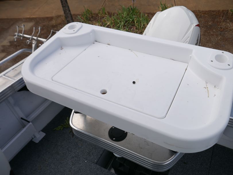 Quintrex 490 Renegade SC - Side Console Quintrex 490 Renegade SC - Side Console