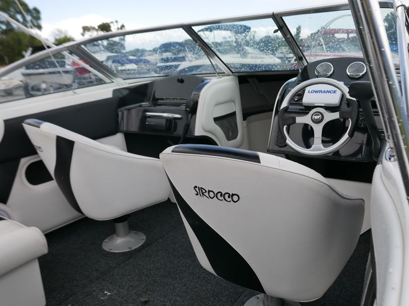 Streaker 6100 Sirocco Bow Rider Streaker 6100 Sirocco Bow Rider