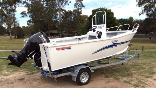 Aquamaster 5.1m Centre Console Aquamaster 5.1m Centre Console
