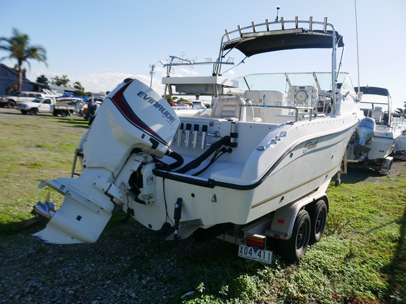 SeaSwirl Striper 2301 SeaSwirl Striper 2301