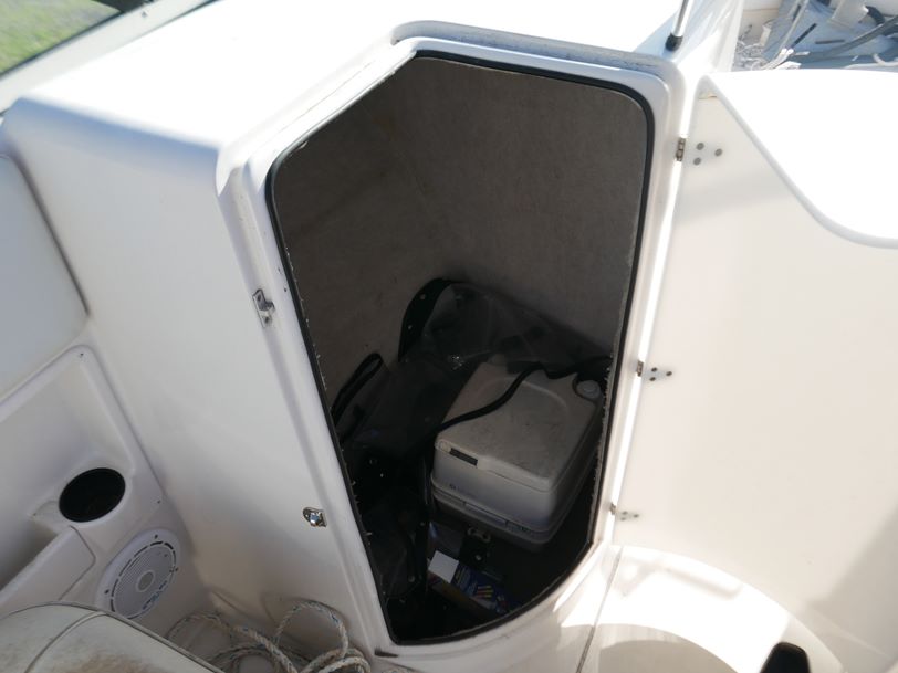 SeaSwirl Striper 2301 SeaSwirl Striper 2301