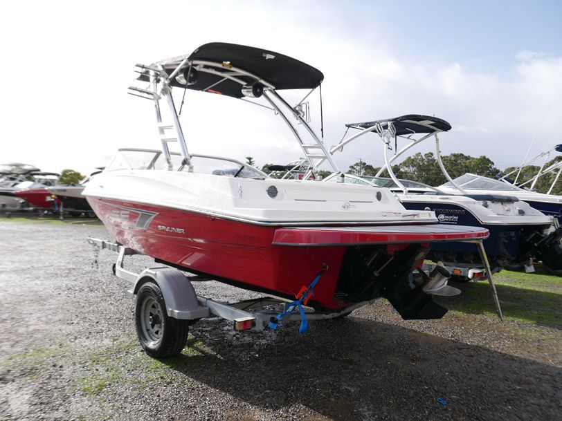 Bayliner 185 Flight Series Bow Rider Bayliner 185 Flight Series Bow Rider
