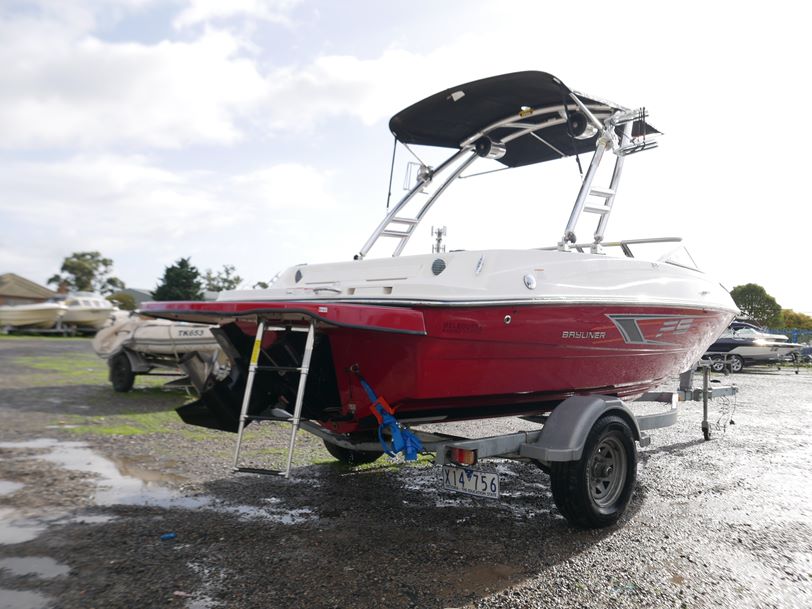 Bayliner 185 Flight Series Bow Rider Bayliner 185 Flight Series Bow Rider