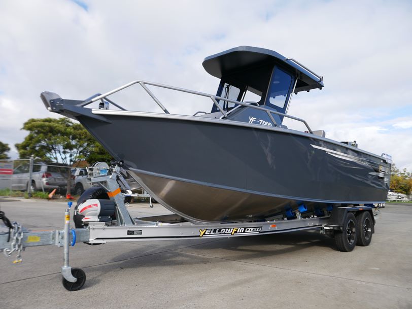 YELLOWFIN 7000 CENTRE CABIN - NEW 2019 RELEASE YELLOWFIN 7000 CENTRE CABIN - NEW 2019 RELEASE