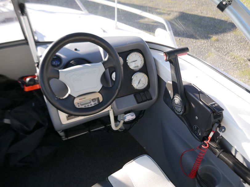 Quintrex 460 Coast Runner - Runabout Quintrex 460 Coast Runner - Runabout