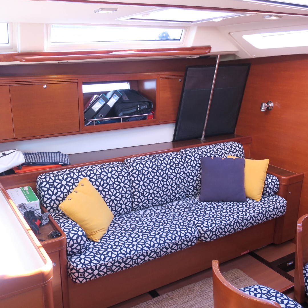 2009 Dufour 525 Grand Large