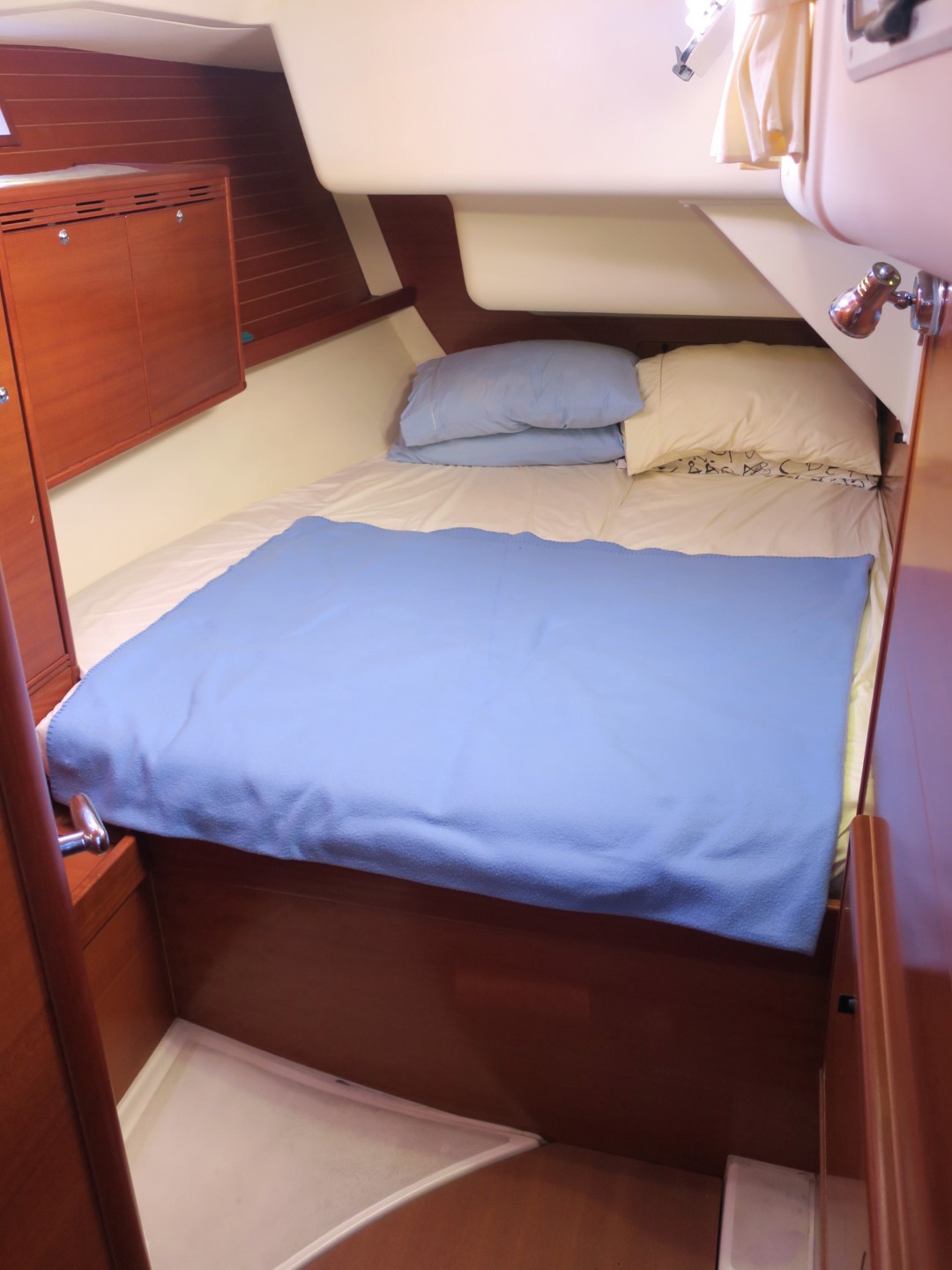 2009 Dufour 525 Grand Large