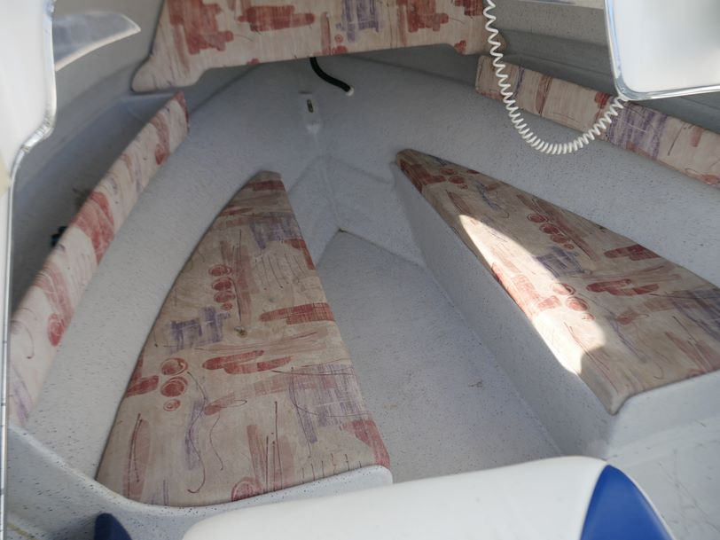 Freedom 475 Escape - Cuddy Cabin Freedom 475 Escape - Cuddy Cabin